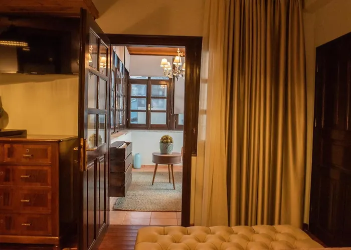 Dandy Tsagkarada-green Apple-jacuzzi-sea View Tsagarada