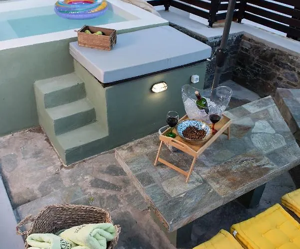 Holiday home Dandy Tsagkarada-green Apple-jacuzzi-sea View Tsagarada