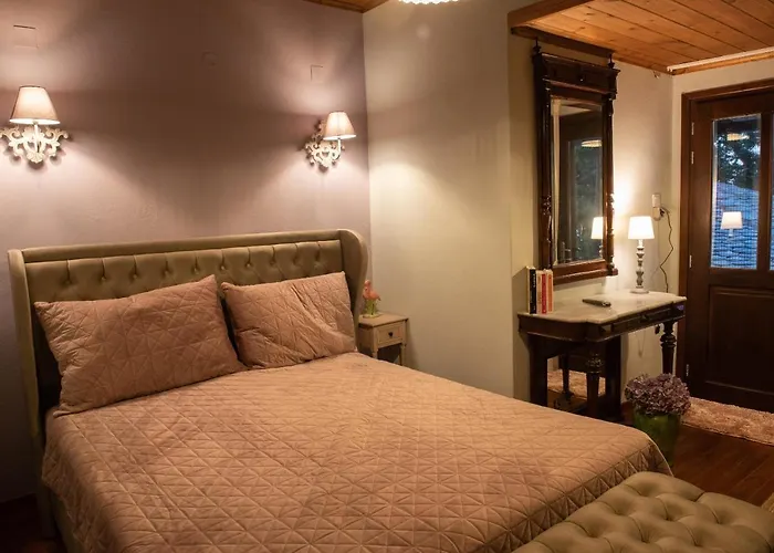 Dandy Tsagkarada-green Apple-jacuzzi-sea View *